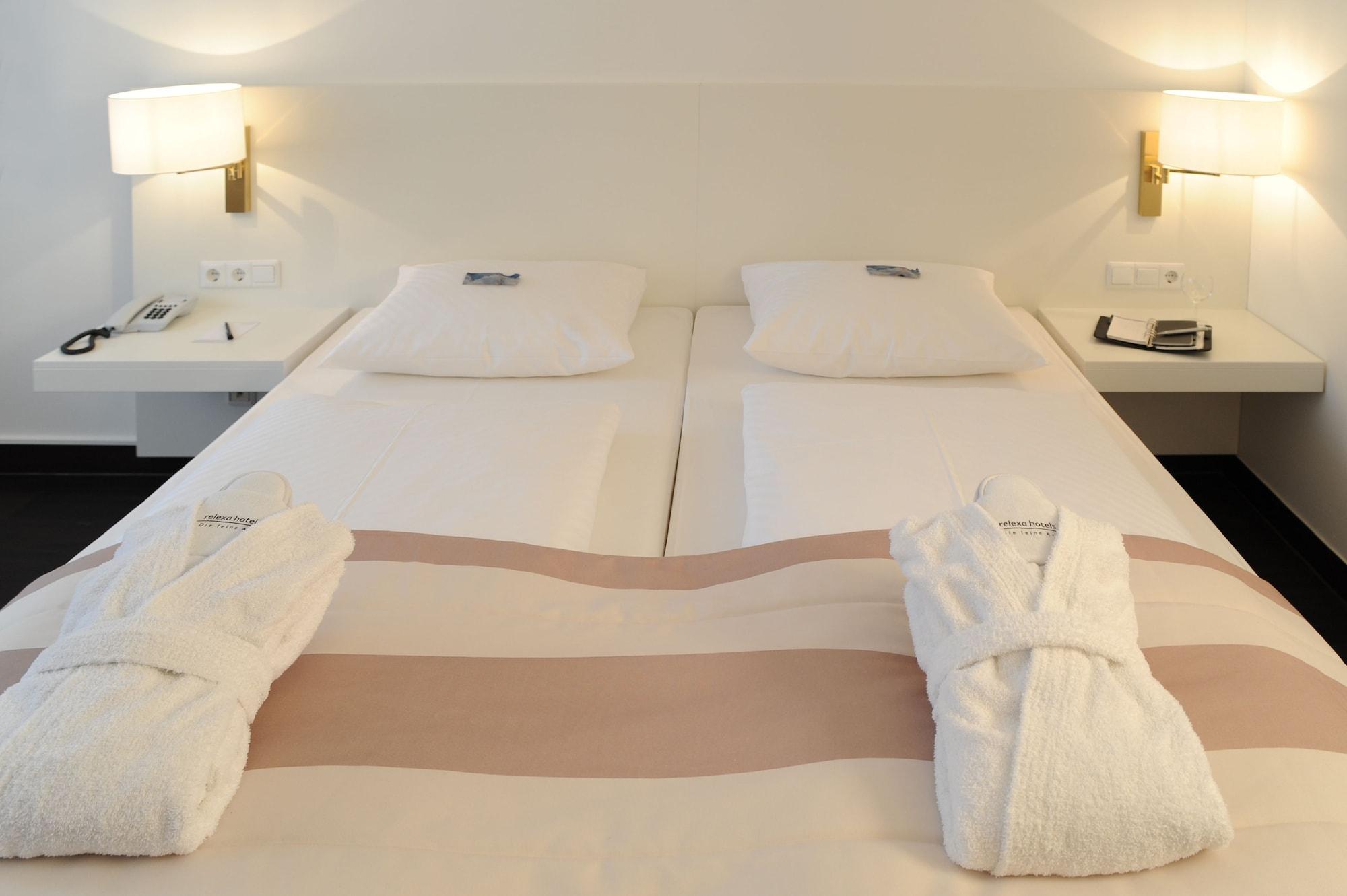 Relexa Waldhotel Schatten Щутгарт Екстериор снимка